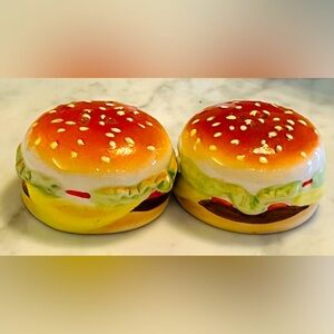 Burger Shaped Ceramic Salt and Pepper Shakers